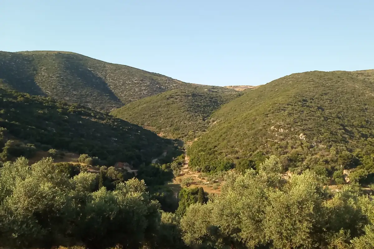Εικόνα:Αγία Τριάδα - Πανοραμική Άποψη